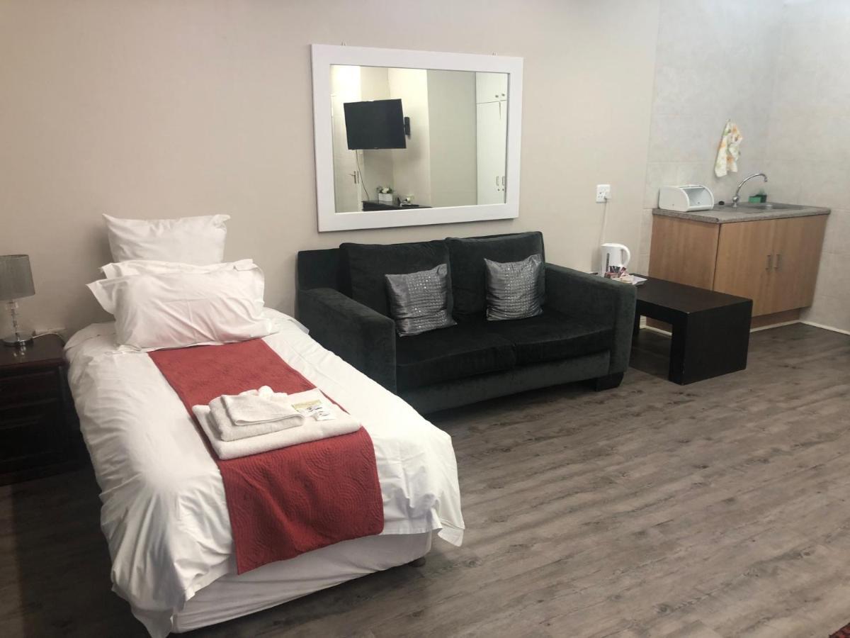 Acacia Westdene B&B Bloemfontein Exteriér fotografie