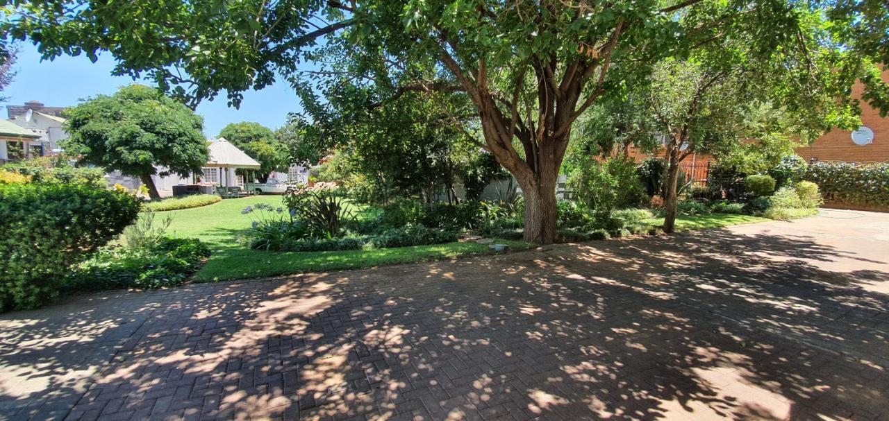 Acacia Westdene B&B Bloemfontein Exteriér fotografie