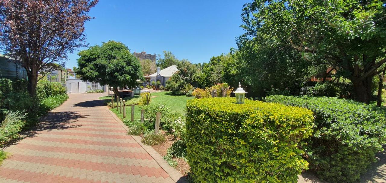 Acacia Westdene B&B Bloemfontein Exteriér fotografie